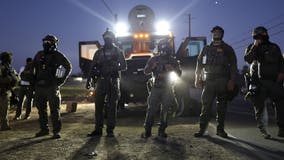 ICE moves to end bond hearings for detained migrants, memo shows