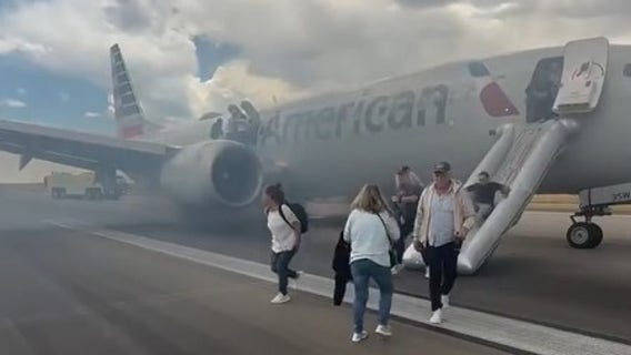 American Airlines plane evacuated after landing gear fails