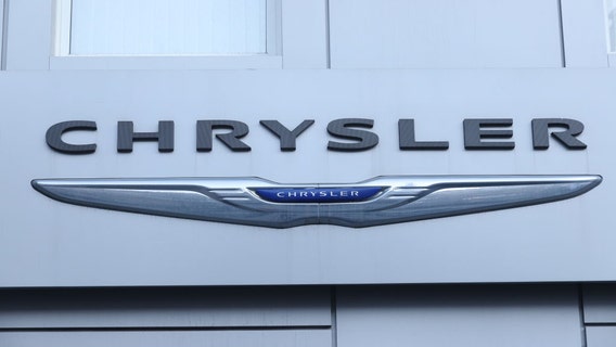 Chrysler recalls over 250K minivans due to airbag issue