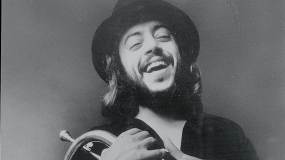 Chuck Mangione, jazz musician, dies at 84