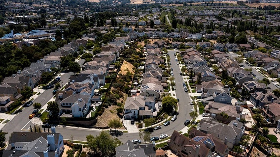 Rent payments could help Americans qualify for a mortgage, FHFA says