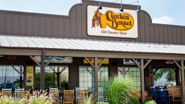 Cracker Barrel's modern makeover leaves diners divided