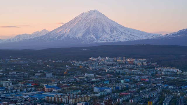 Russia lifts tsunami warning after series of strong quakes off Kamchatka Coast