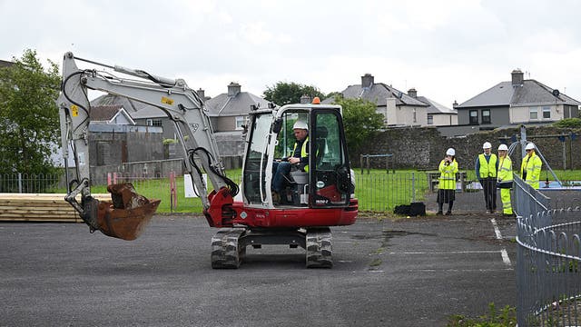 Excavations beginning at suspected mass infant grave site in Ireland