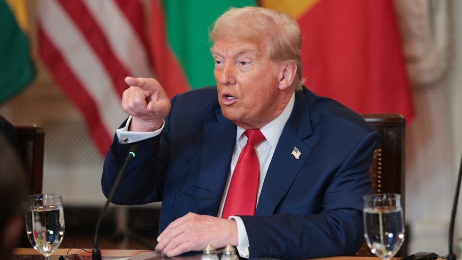 Trump says he’s imposing new 30% tariffs on EU, Mexico Trump says he’s imposing new 30% tariffs on EU, Mexico