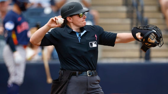 Jen Pawol will become 1st MLB female umpire this weekend