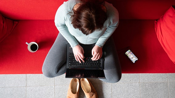 Want to work from home? These are the easiest states to have a hybrid-remote job