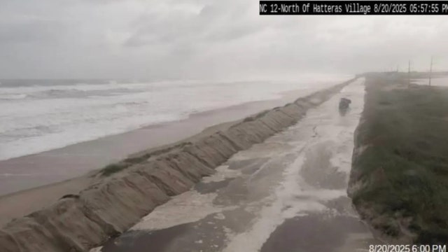 Hurricane Erin slams North Carolina, Virginia coasts with strong winds, powerful waves, dangerous rip currents