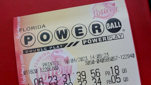 Powerball grows to $750M