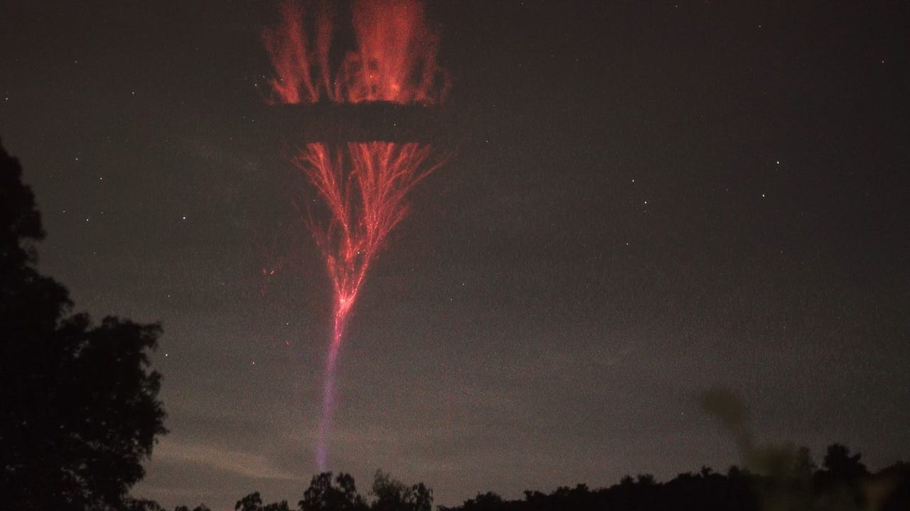 Watch: Rare 'upside-down lightning' spotted in Puerto Rico | FOX