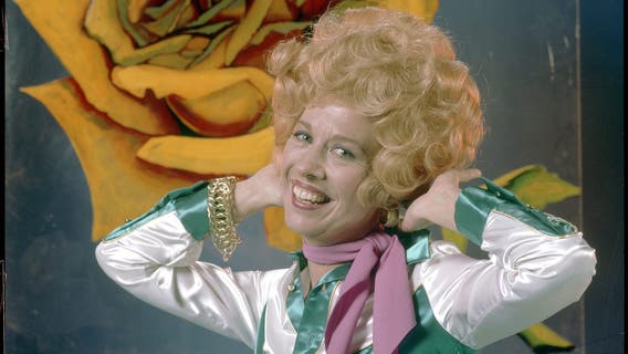 Polly Holliday, actor who played Flo on 'Alice,' dies at 88
