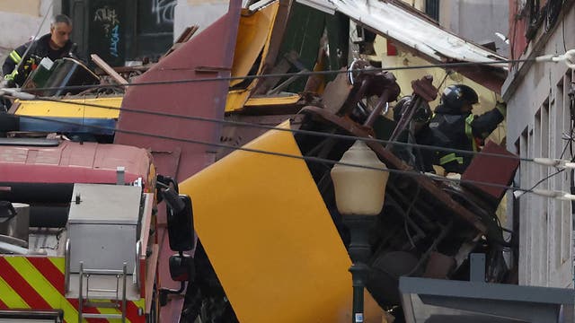 Lisbon funicular crash kills 15; cause under investigation