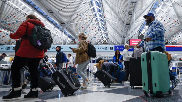 Foreign tourism expected to remain down across US