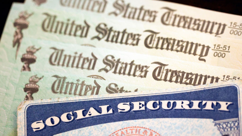 Social Security January payment schedule:  Here's when recipients get their checks