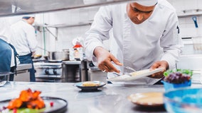 Many restaurant owners considering raising prices to keep up with inflation