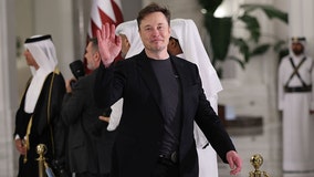 Musk pleads with Tesla investors to approve his massive $1T pay package deal