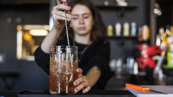 Bartenders noticing lack of tips from Gen Z drinkers, they say