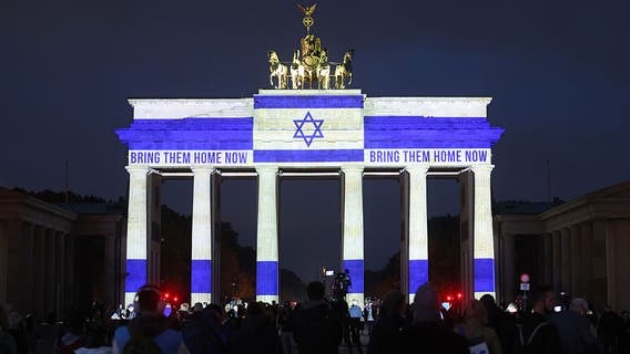 Israel, Hamas agree on 'first phase' to halt fighting, free hostages, Trump says