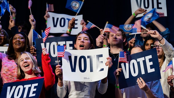 Americans want a third party but won't support it, poll suggests