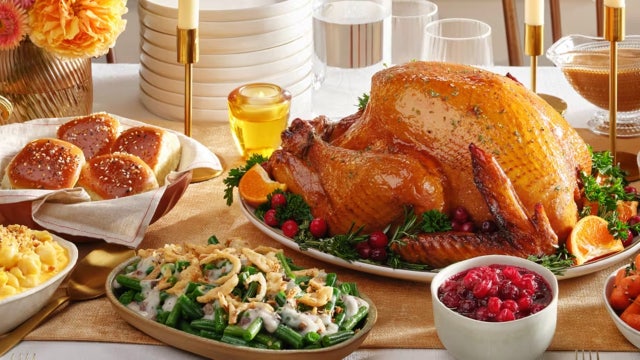 Aldi offering a $40 Thanksgiving meal for 10