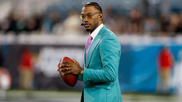 Robert Griffin III 'thankful to God' after family gets into 'worst car accident of our lives'