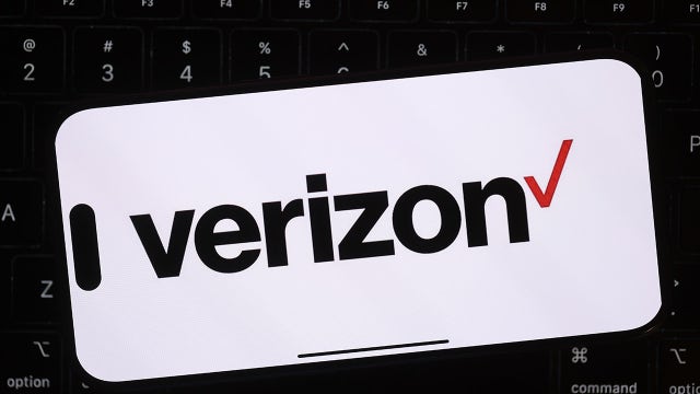 Verizon blames outage on "acts of vandalism" in Los Angeles area