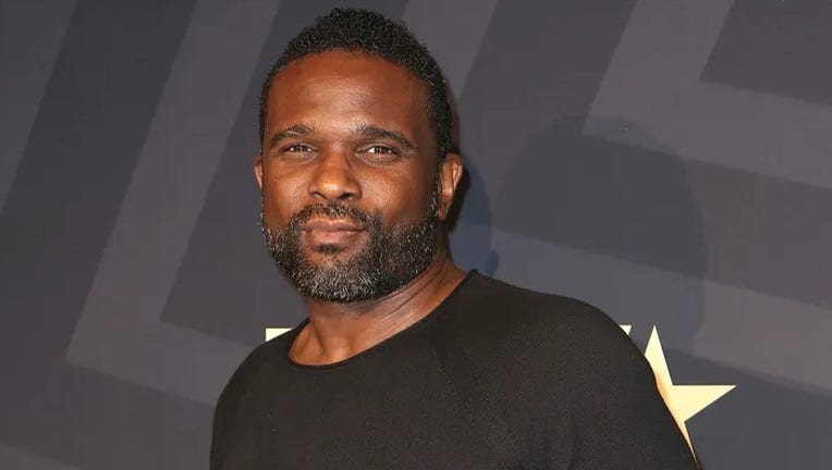 Family Matters' star Darius McCrary arrested at US-Mexico border on felony  fugitive charges | KTVU FOX 2