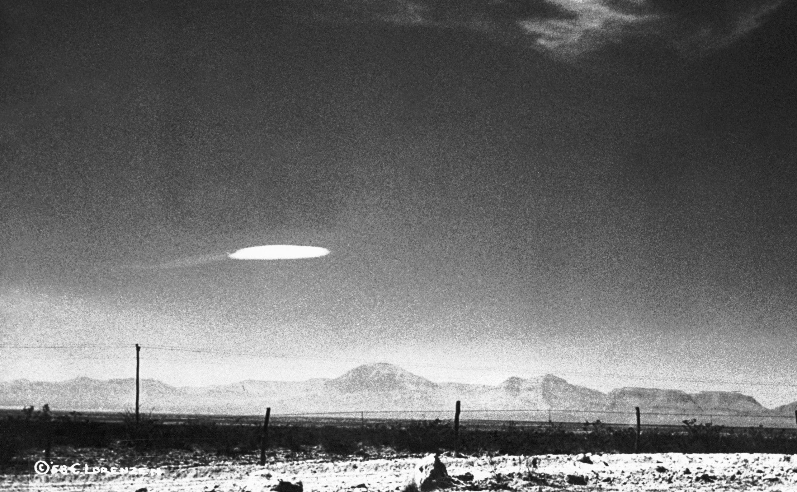 Thousands of UFOs spotted off US coastlines raise new national security fears: expert