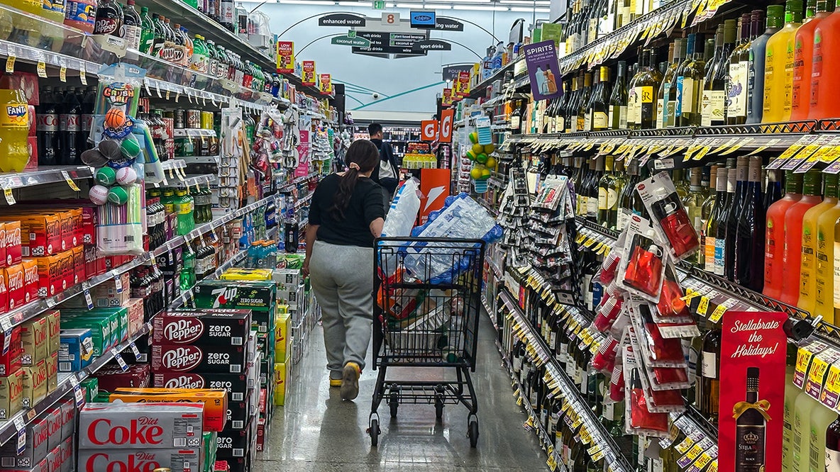 What's open and closed on Thanksgiving this year