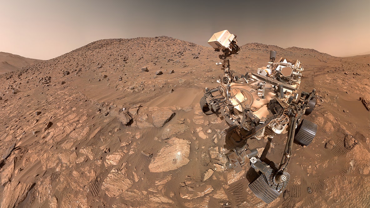 Lightning on Mars: Scientists capture crackling sounds