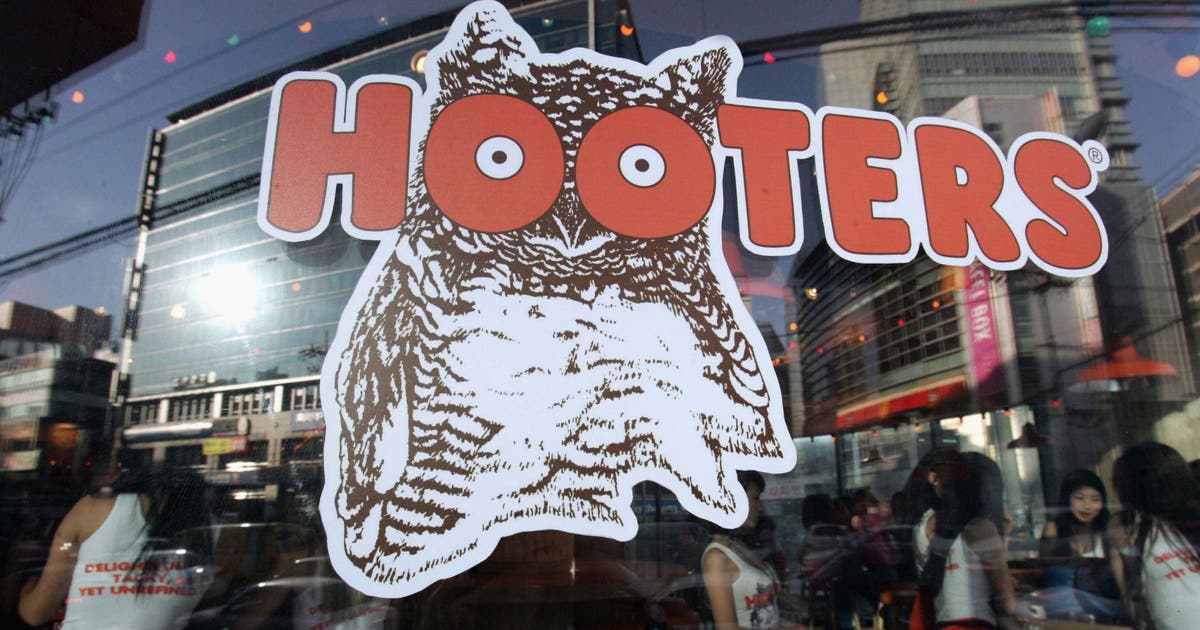Hooters revamps menu, updates uniforms as original owners take