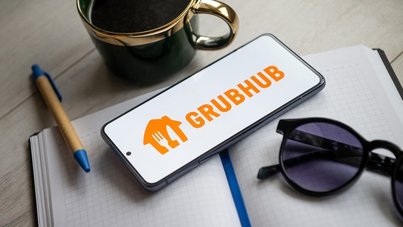 Grubhub launches partnership with Instacart, expanding grocery shopping options