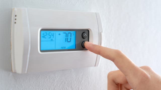 Delayed $3.6B aid that helps families pay to heat their homes released to states