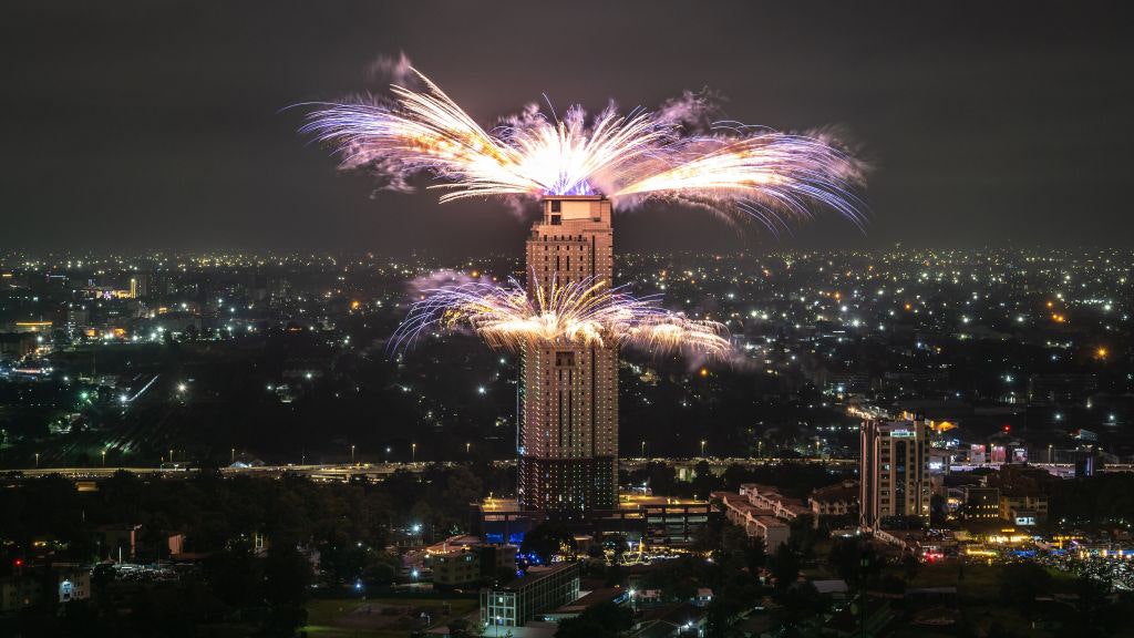 Watch live: New Year's Eve countdowns and fireworks around the world