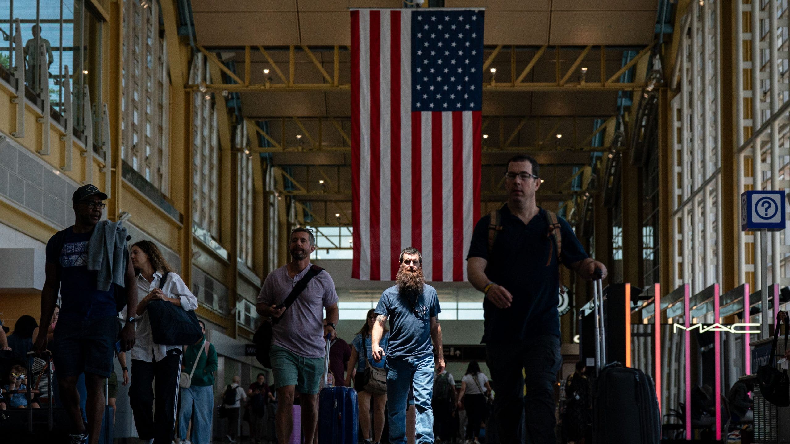 Tourists may have to provide 5 years of social media history to enter US