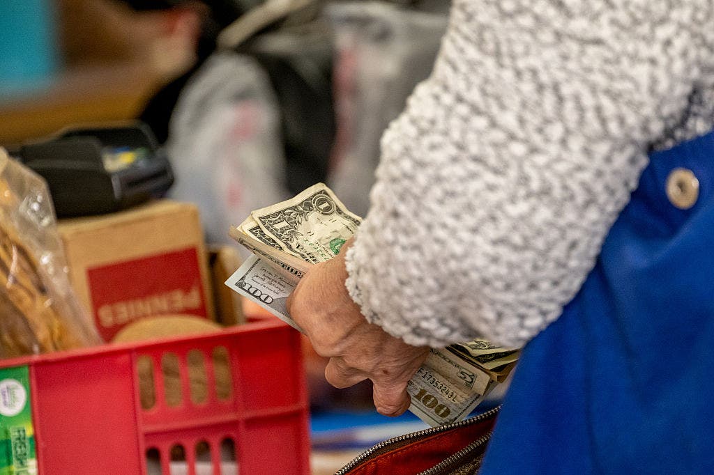 Most Americans say they don’t plan year-end charitable giving, poll finds
