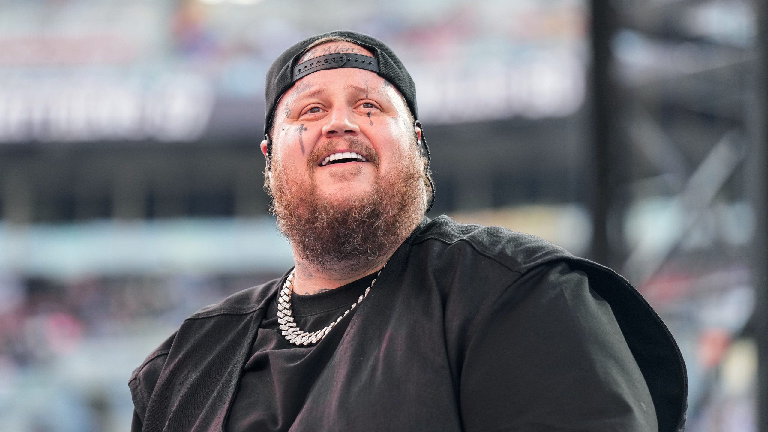 Tennessee governor pardons Jelly Roll for his criminal past