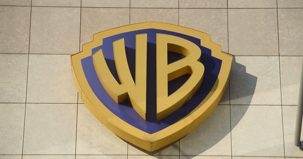 Warner Bros. urges shareholders to reject hostile Paramount offer
