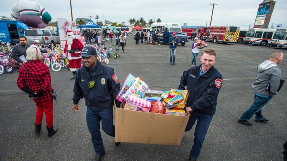 Holiday giving guide: How to support your communities with donations this Christmas