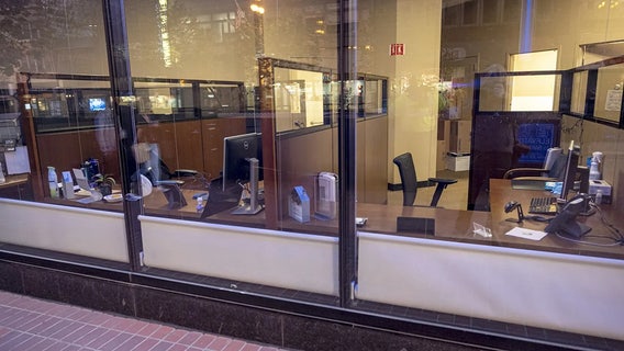 US layoffs soar past 1.1M in 2025, highest level since the pandemic