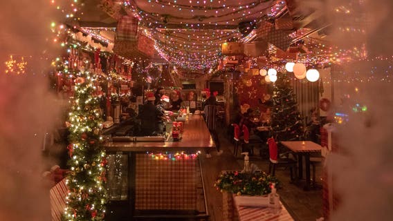 Restaurants open on Christmas Eve, Christmas Day in 2025