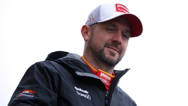 Michael Annett, former NASCAR driver, dies at 39