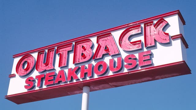 Outback Steakhouse sued after toilet shatters, injures man