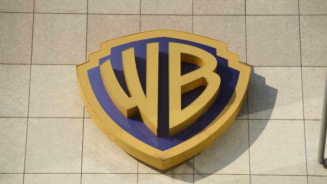 Warner Bros. urges shareholders to reject hostile Paramount offer