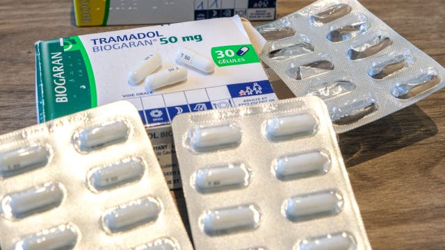 Popular painkiller offers little relief, raises serious health risks, study finds