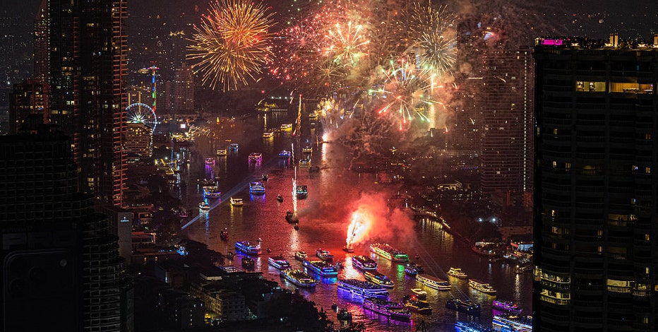 Watch live: New Year's Eve countdowns and fireworks around the world