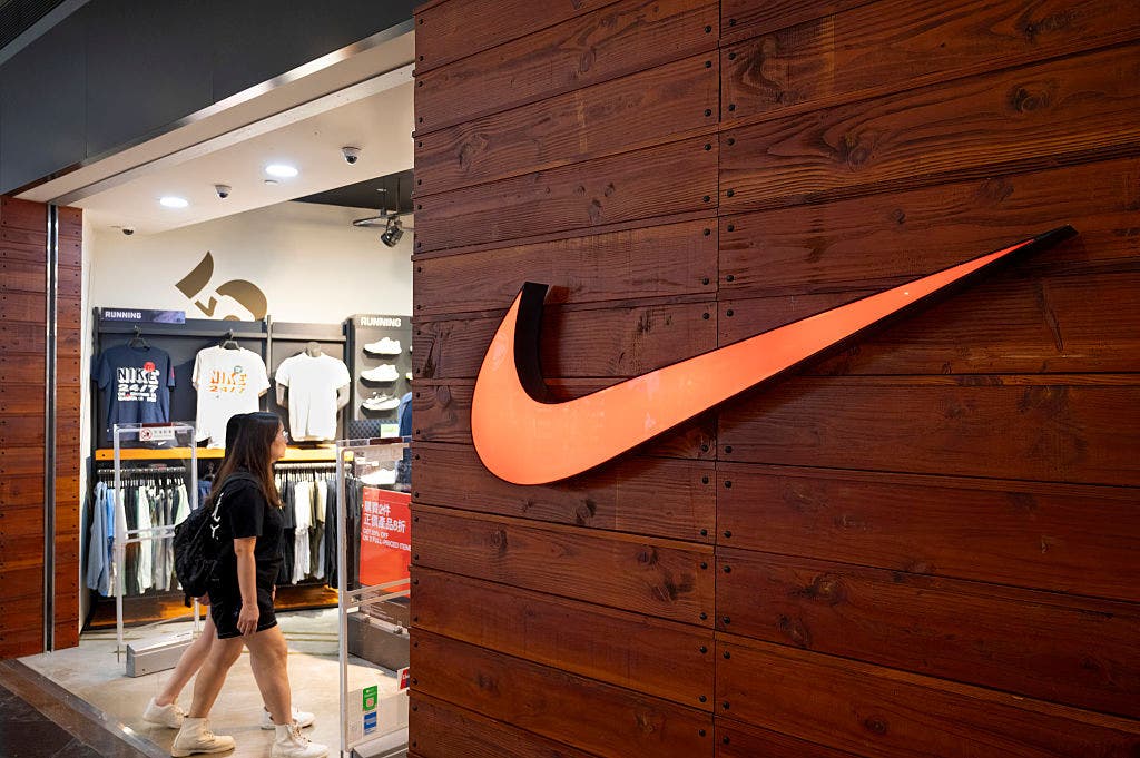 Nike plans to cut hundreds of jobs amid automation push