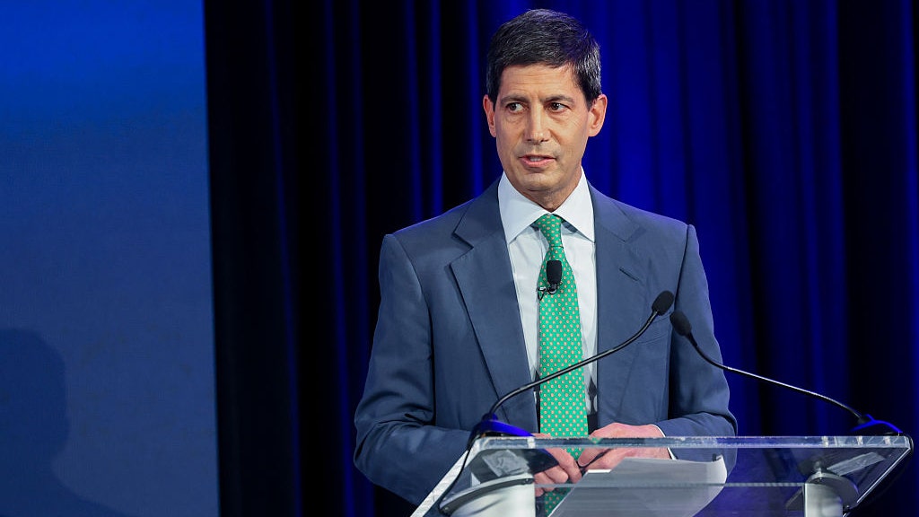 Trump nominates Kevin Warsh as new chairman of Federal Reserve