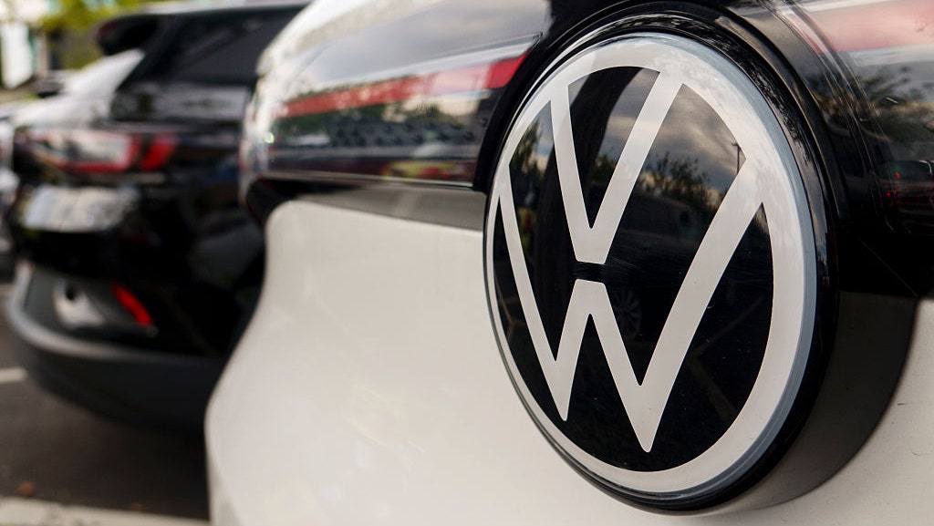Volkswagen recalls more than 40K SUVs over battery fire risk