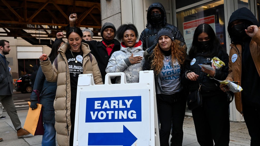 More Americans identify as political independents than ever, poll finds